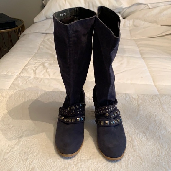Blue suede boots - Picture 1 of 5